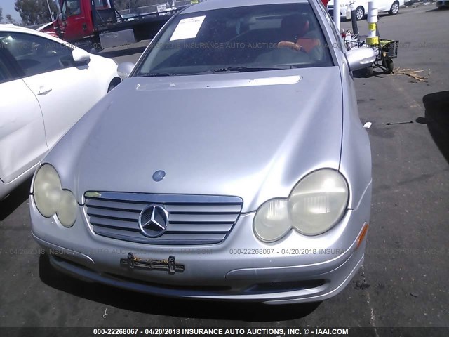 WDBRN47J42A323669 - 2002 MERCEDES-BENZ C 230K SPORT COUPE SILVER photo 6