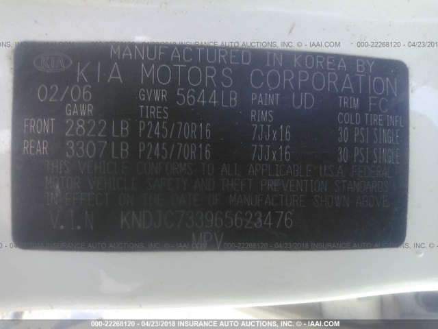 KNDJC733965623476 - 2006 KIA SORENTO EX/LX WHITE photo 9