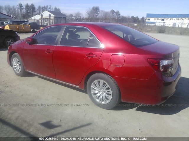 4T4BF1FK6ER356959 - 2014 TOYOTA CAMRY L/SE/LE/XLE RED photo 3