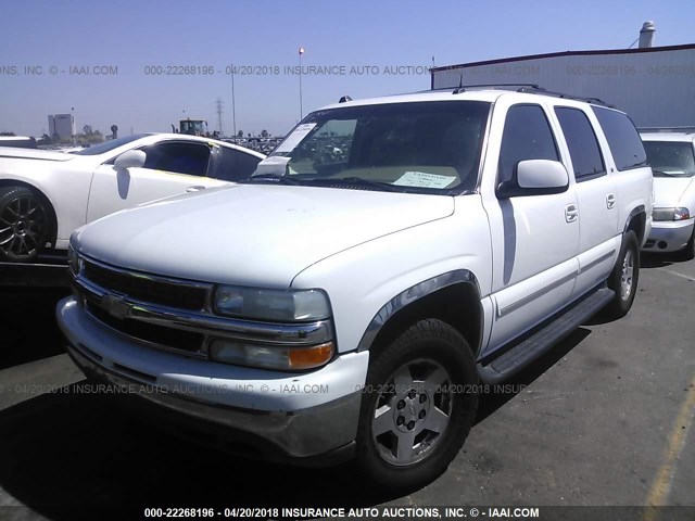 1GNFK16T54J132741 - 2004 CHEVROLET SUBURBAN K1500 WHITE photo 2