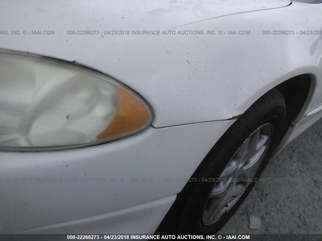 2B3HD46R42H161309 - 2002 DODGE INTREPID SE WHITE photo 6