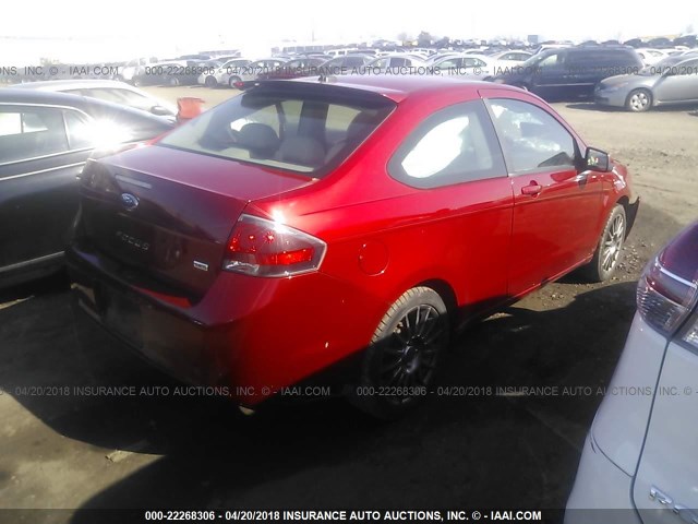 1FAHP33N59W148328 - 2009 FORD FOCUS SES RED photo 4