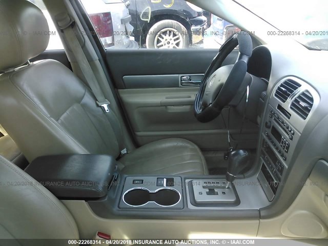 1LNHM87A95Y662846 - 2005 LINCOLN LS 棕色 照片 5