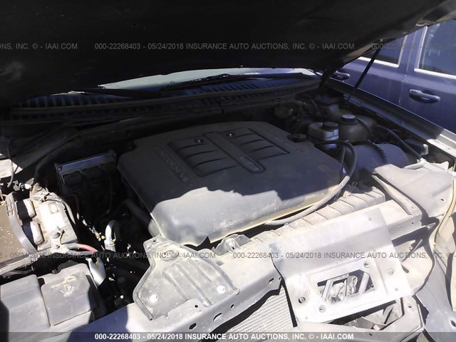 5LMFU28R54LJ08849 - 2004 LINCOLN NAVIGATOR GRAY photo 10