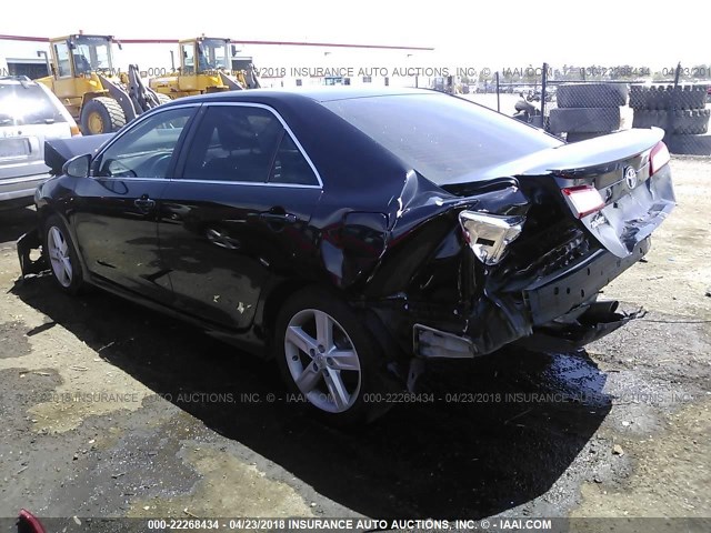 4T1BF1FK5CU162494 - 2012 TOYOTA CAMRY SE/LE/XLE 黑色 照片 3