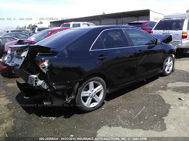 4T1BF1FK5CU162494 - 2012 TOYOTA CAMRY SE/LE/XLE 黑色 照片 4