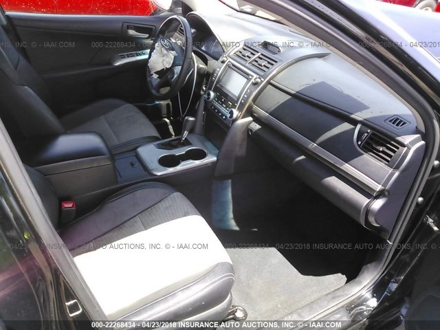 4T1BF1FK5CU162494 - 2012 TOYOTA CAMRY SE/LE/XLE 黑色 照片 5