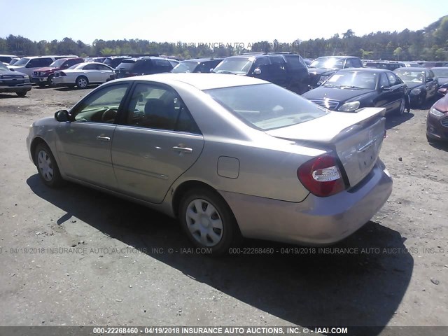 JTDBE32K840264955 - 2004 TOYOTA CAMRY LE/XLE GOLD photo 3