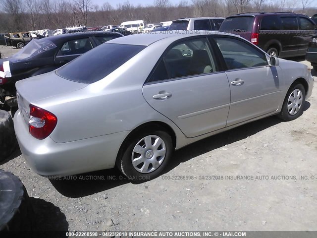 4T1BE32K62U626671 - 2002 TOYOTA CAMRY LE/XLE/SE ვერცხლისფერი ფოტო 4