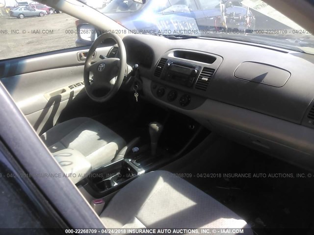 4T1BE32K43U178917 - 2003 TOYOTA CAMRY LE/XLE/SE 黑色 照片 5