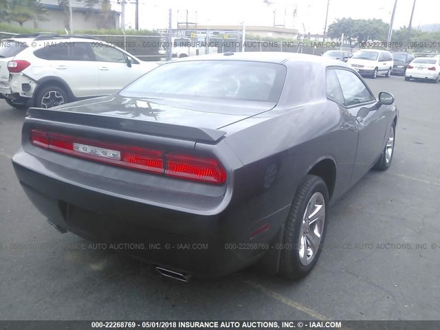 2C3CDYAG0EH298780 - 2014 DODGE CHALLENGER SXT GRAY photo 4