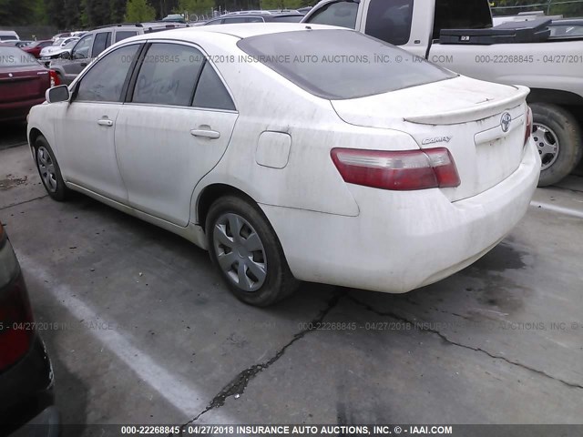 4T1BE46KX9U856305 - 2009 TOYOTA CAMRY SE/LE/XLE WHITE photo 3