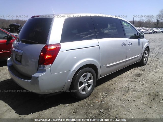 5N1BV28U97N139369 - 2007 NISSAN QUEST S/SE/SL SILVER photo 4