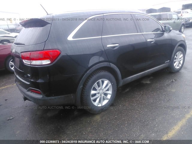 5XYPGDA51HG334636 - 2017 KIA SORENTO LX/L BLACK photo 4