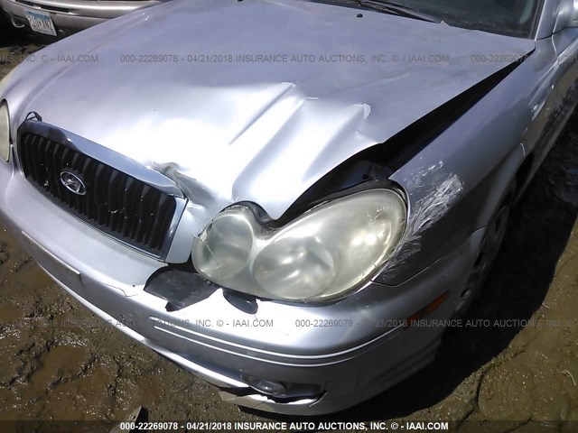 KMHWF25S22A529697 - 2002 HYUNDAI SONATA GL SILVER photo 6