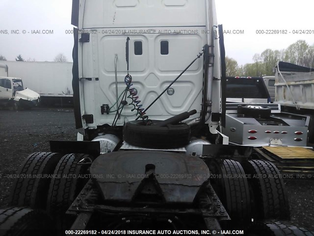 3AKJGLD64ESFN8195 - 2014 FREIGHTLINER CASCADIA 125  WHITE photo 7