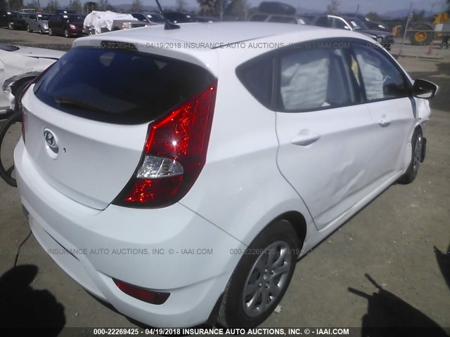 KMHCT5AE9EU169294 - 2014 HYUNDAI ACCENT GLS/GS WHITE photo 4