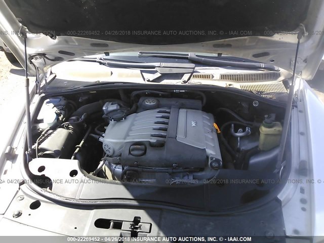 WVGBC67L84D025127 - 2004 VOLKSWAGEN TOUAREG 3.2 SILVER photo 10