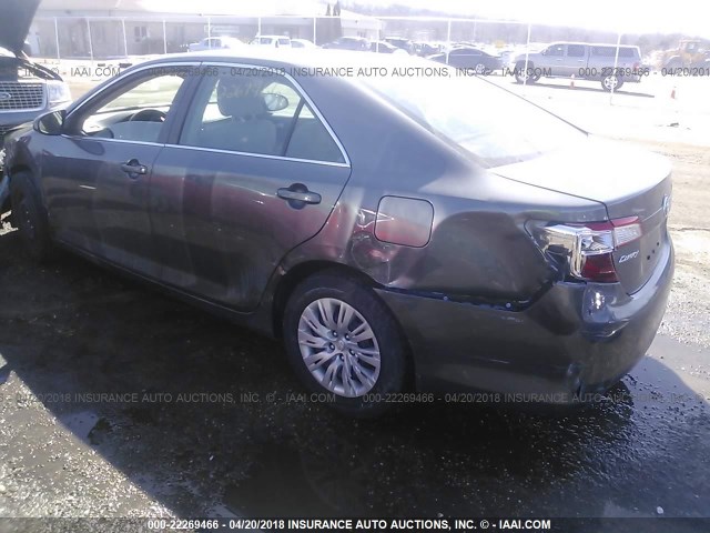 4T1BF1FK4DU719686 - 2013 TOYOTA CAMRY L/SE/LE/XLE 灰色 照片 3