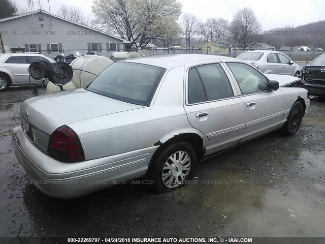 2FAFP74W64X163942 - 2004 FORD CROWN VICTORIA LX SILVER photo 4