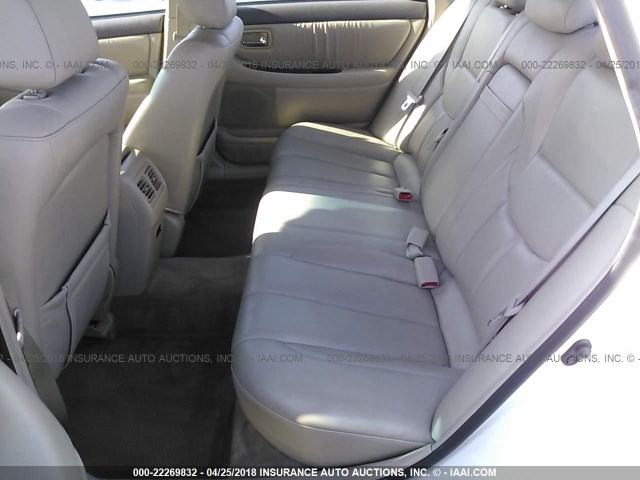 4T1BF28B71U167812 - 2001 TOYOTA AVALON XL/XLS WHITE photo 8