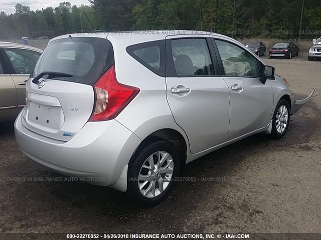 3N1CE2CP8GL389134 - 2016 NISSAN VERSA NOTE S/S PLUS/SV/SL/SR SILVER photo 4