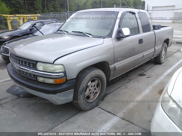 2GCEC19V2X1230865 - 1999 CHEVROLET SILVERADO C1500 SILVER photo 2