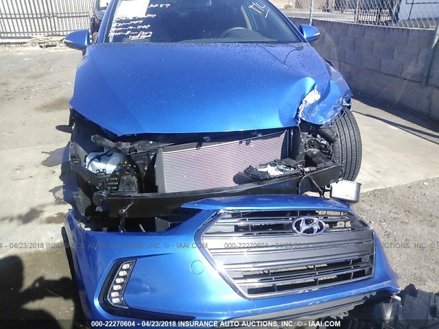 KMHD84LF2HU120805 - 2017 HYUNDAI ELANTRA SE/VALUE/LIMITED BLUE photo 6