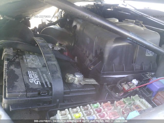 4T1BE32K45U050860 - 2005 TOYOTA CAMRY LE/XLE/SE 银色 照片 10