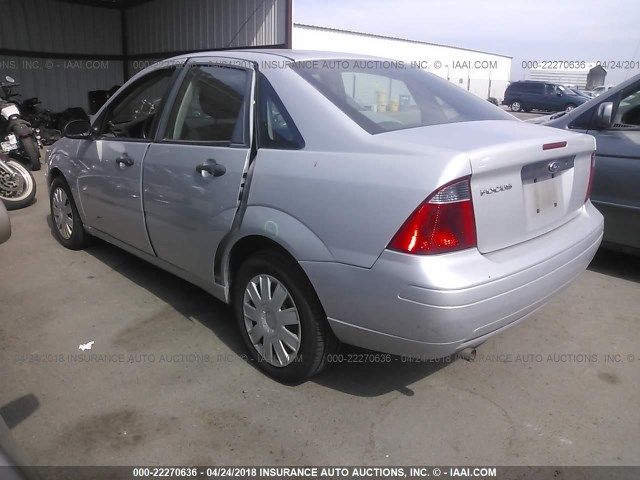 1FAFP34N57W315046 - 2007 FORD FOCUS ZX4/S/SE/SES GRAY photo 3