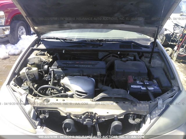 4T1BE32K12U073119 - 2002 TOYOTA CAMRY LE/XLE/SE 金色 照片 10