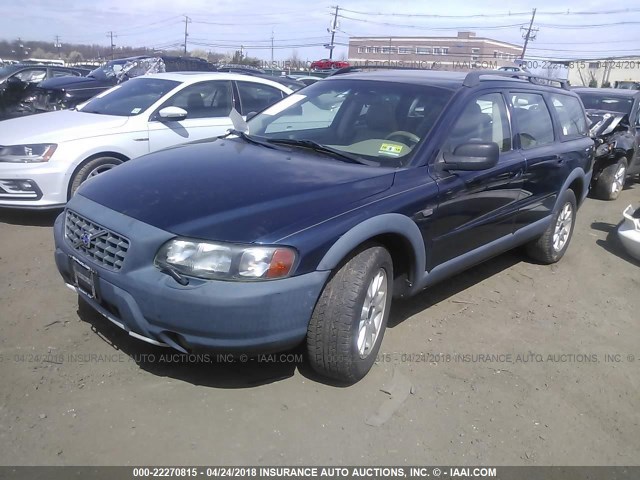 YV1SZ59H341157939 - 2004 VOLVO XC70 BLUE photo 2