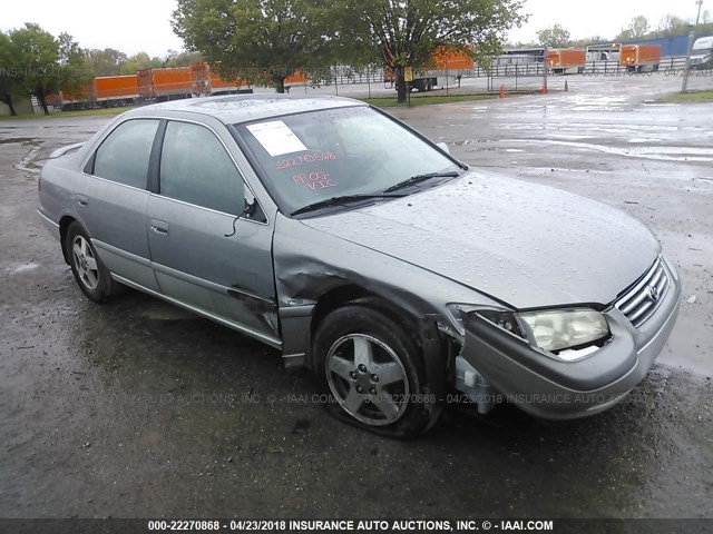 JT2BF22K610290577 - 2001 TOYOTA CAMRY CE/LE/XLE 灰色 照片 1