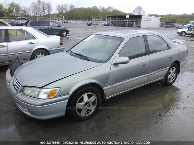 JT2BF22K610290577 - 2001 TOYOTA CAMRY CE/LE/XLE 灰色 照片 2