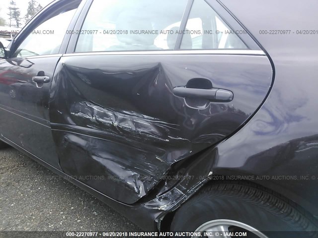 4T1BF32K72U509596 - 2002 TOYOTA CAMRY LE/XLE/SE BLACK photo 6