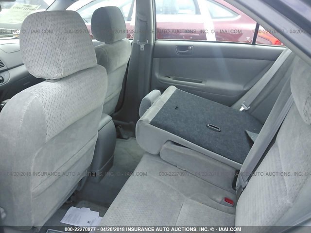 4T1BF32K72U509596 - 2002 TOYOTA CAMRY LE/XLE/SE BLACK photo 8