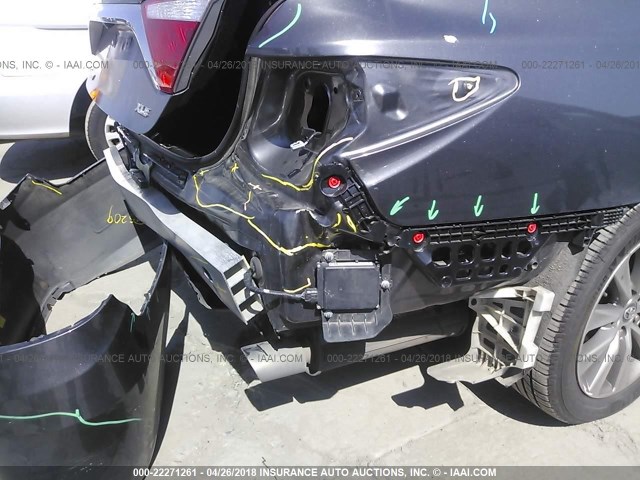 4T1BF1FK5FU934321 - 2015 TOYOTA CAMRY LE/XLE/SE/XSE GRAY photo 6