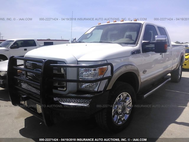 1FT8W3BT4CEA38817 - 2012 FORD F350 SUPER DUTY WHITE photo 2