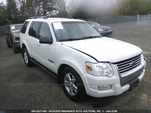 1FMEU73E48UA96547 - 2008 FORD EXPLORER XLT WHITE photo 1