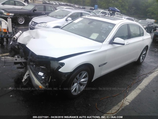 WBAKB4C58BC575205 - 2011 BMW 740 LI WHITE photo 2