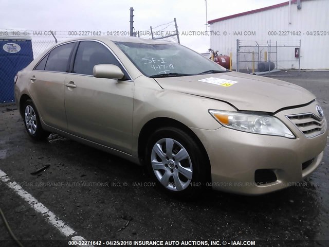 4T1BF3EK6BU667259 - 2011 TOYOTA CAMRY SE/LE/XLE GOLD photo 1