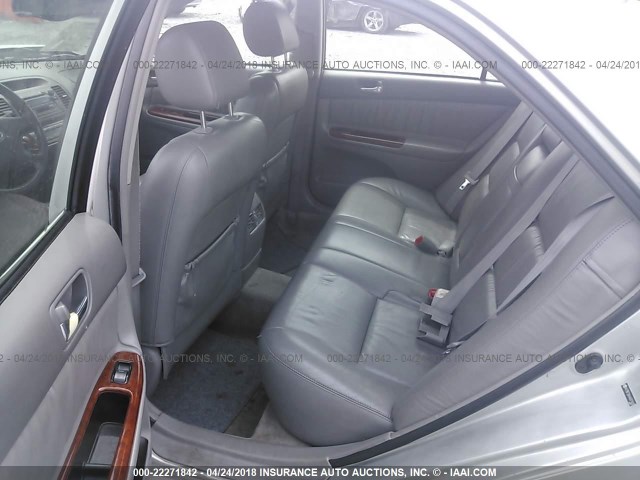 4T1BF32K44U071431 - 2004 TOYOTA CAMRY LE/XLE/SE 银色 照片 8