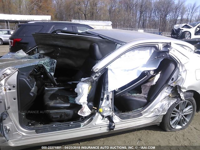 4T1BF1FK1GU551381 - 2016 TOYOTA CAMRY LE/XLE/SE/XSE GOLD photo 6