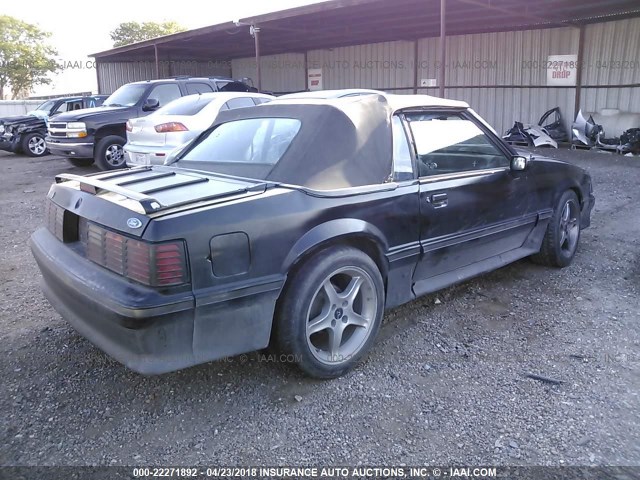 1FACP45E1NF135454 - 1992 FORD MUSTANG GT/COBRA GT BLACK photo 4