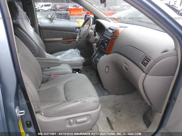 5TDBK22C07S002327 - 2007 TOYOTA SIENNA XLE/XLE LIMITED BLUE photo 5