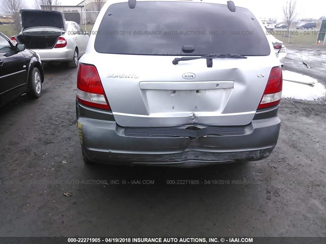 KNDJC733945325510 - 2004 KIA SORENTO EX/LX GRAY photo 6