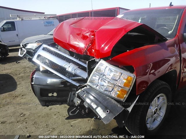 1GCRKSE32BZ395247 - 2011 CHEVROLET SILVERADO K1500 LT RED photo 6