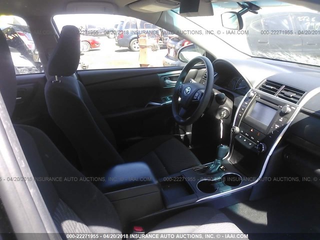 4T4BF1FK1FR469994 - 2015 TOYOTA CAMRY LE/XLE/SE/XSE BLACK photo 5