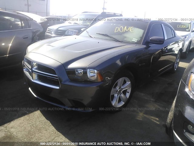 2C3CDXBG1DH555548 - 2013 DODGE CHARGER SE GRAY photo 2