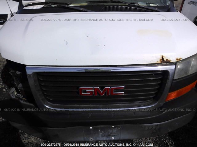 1GKFG15XX31197571 - 2003 GMC SAVANA G1500 WHITE photo 10